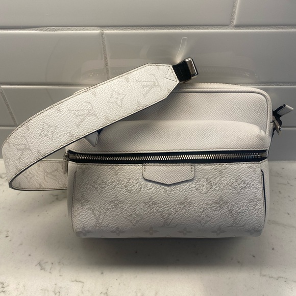 Louis Vuitton Handbags - Louis Vuitton Outdoor Messenger Tiagarama White - crossbody, shoulder, bum bag